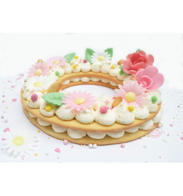 Floral Cake / Gâteau en forme de cœur ou de couronne – Image 2